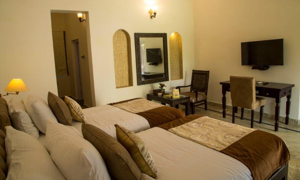 Tiger'S Den Resort Bandhavgarh National Park Buitenkant foto
