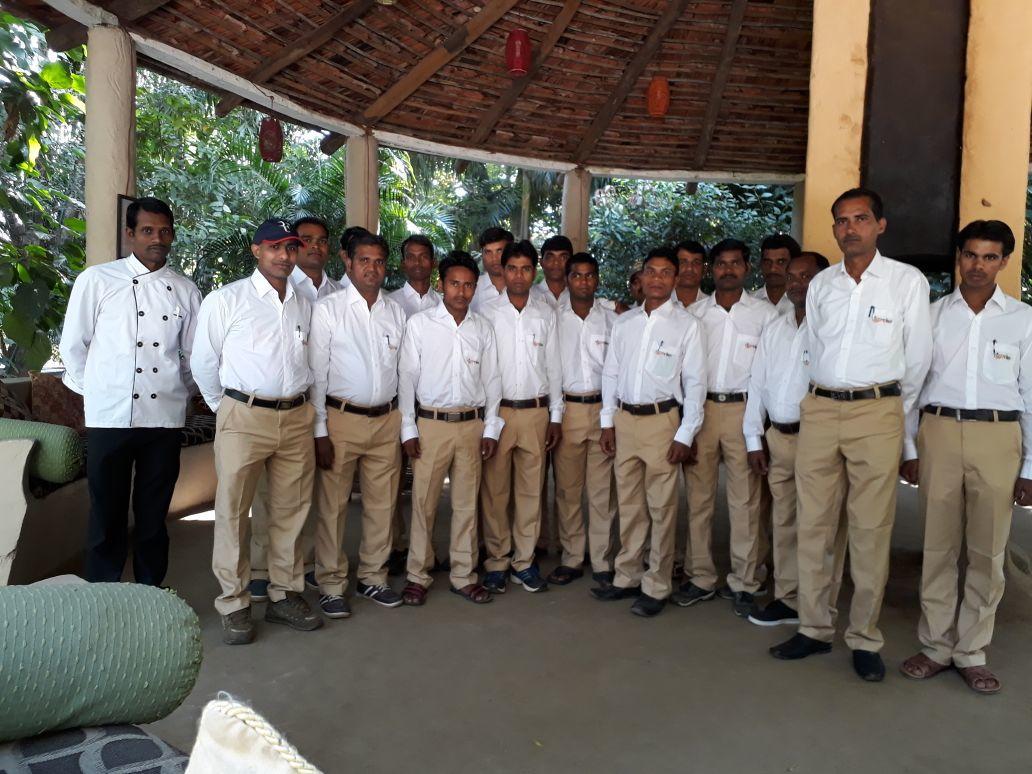 Tiger'S Den Resort Bandhavgarh National Park Buitenkant foto
